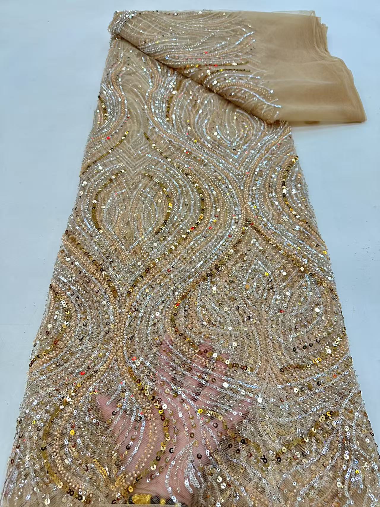 Luxury Red African Beaded Mesh - مراجعة Glitter Tablecloth وسعره