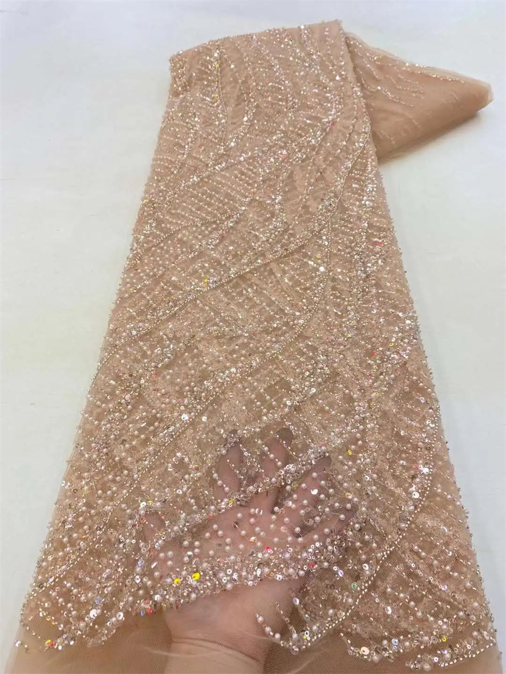 African Sequins Beaded Groom L - مراجعة Glitter Tablecloth وسعره