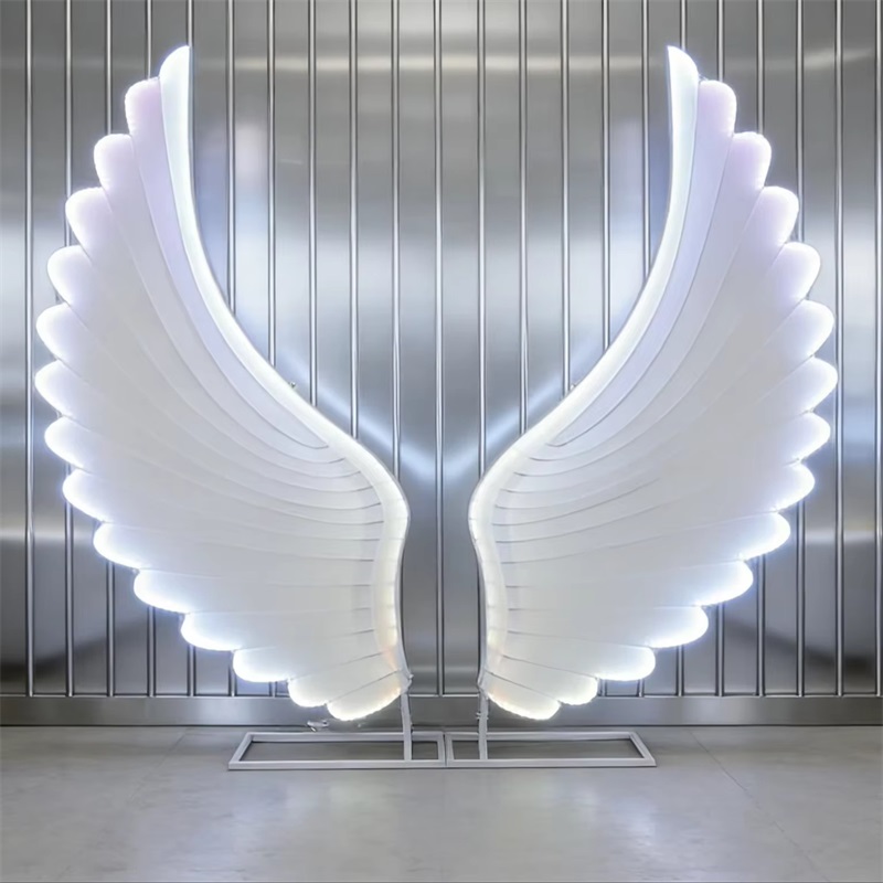 Glowing Angel Wings Light Prop - مراجعة Event & Party Supply وسعره