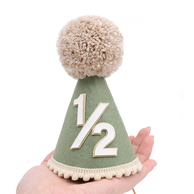 1/2 Birthday Hat Mini Cone Hat - مراجعة Party Hat Cone وسعره