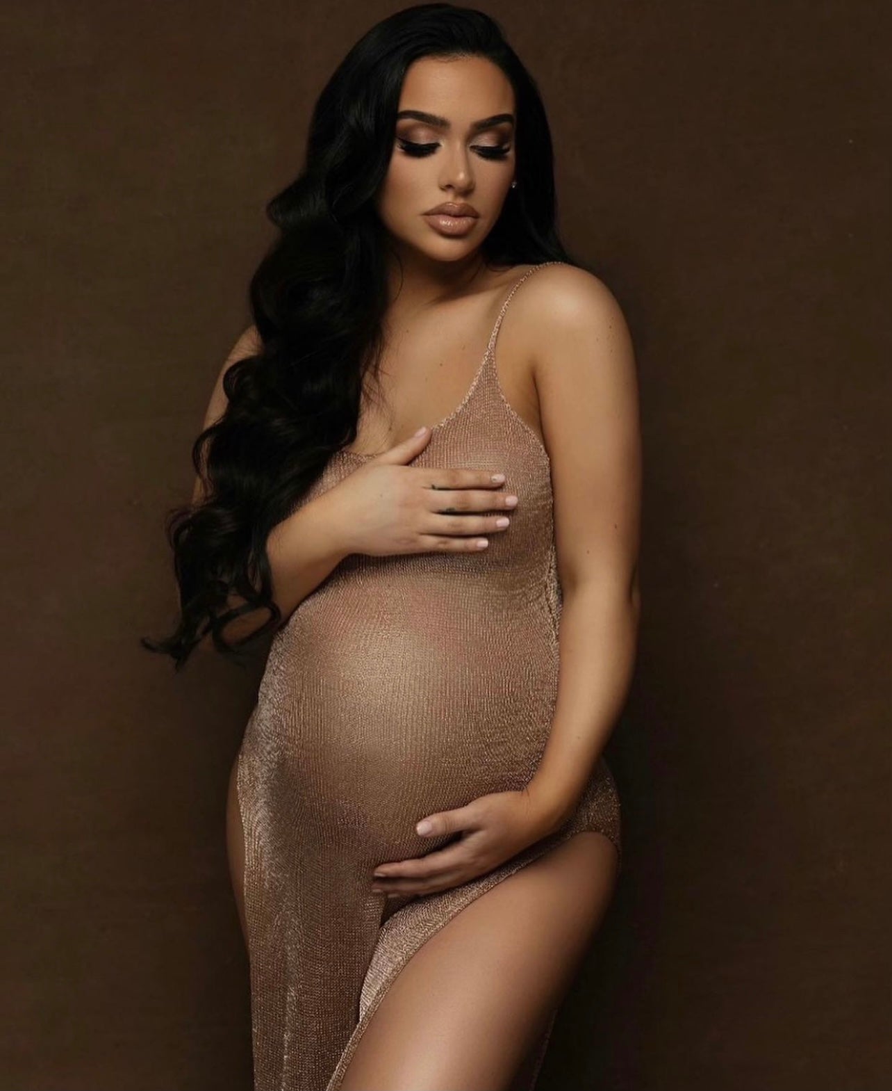 Maternity Dresses for Photo Sh - مراجعة Glitter Tablecloth وسعره