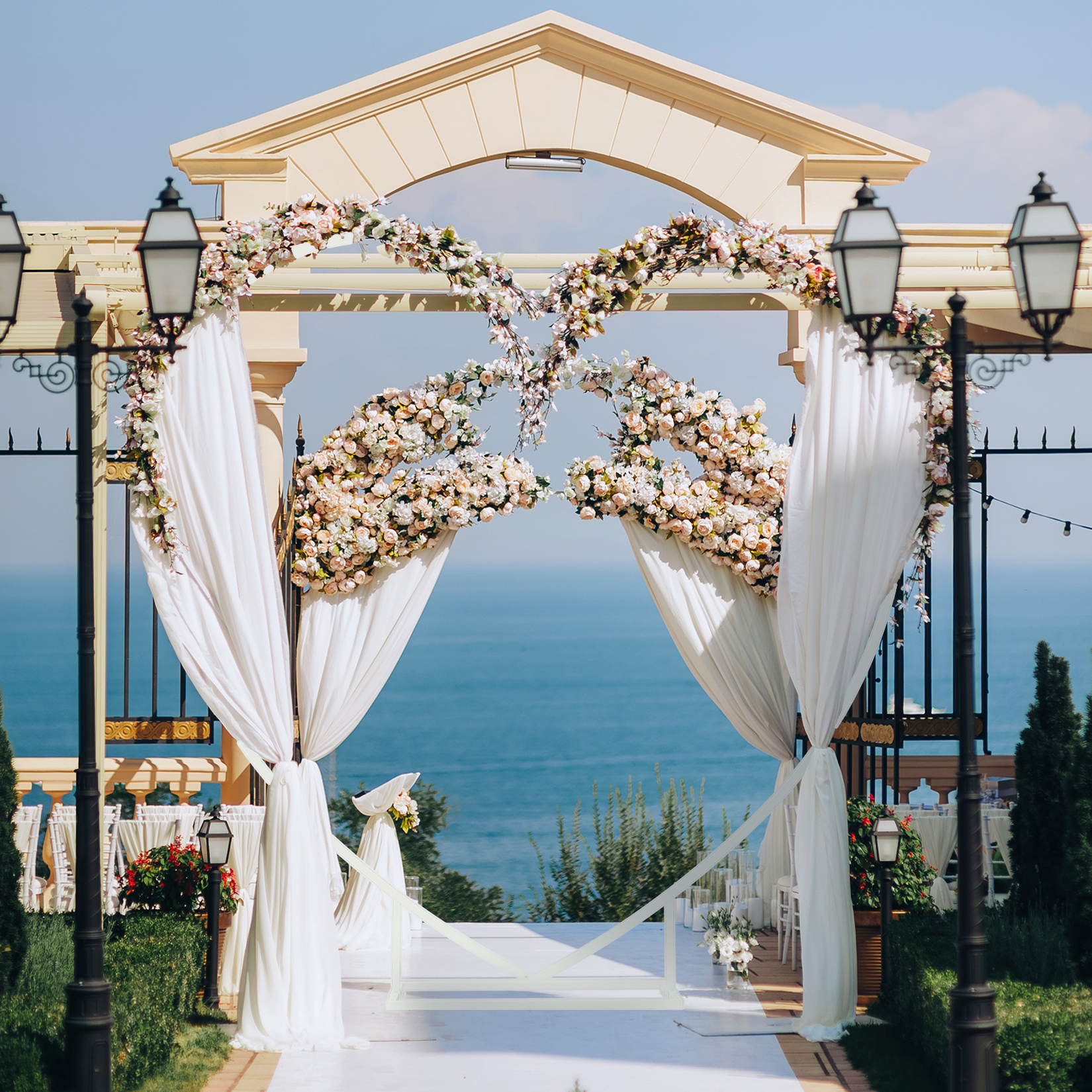 Heart Shaped White Metal Ballo - مراجعة Balloon Arch Kit وسعره