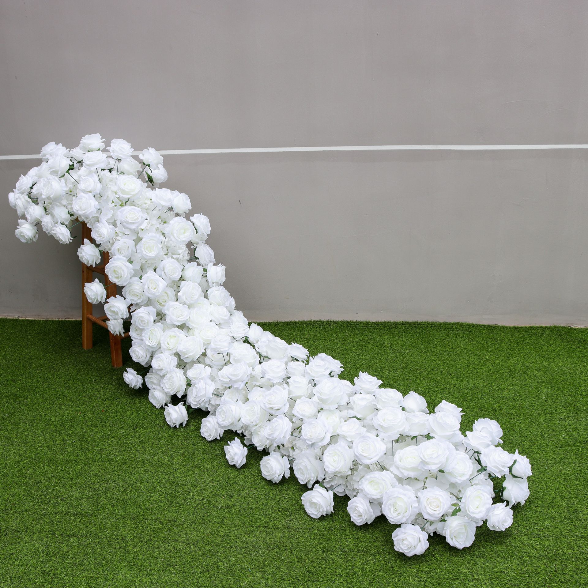 Uflower Luxury Artificial Flow - مراجعة Flower Wall Panel وسعره