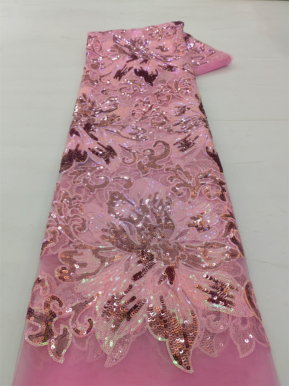 African Sequins Net Lace Fabri - مراجعة Glitter Tablecloth وسعره